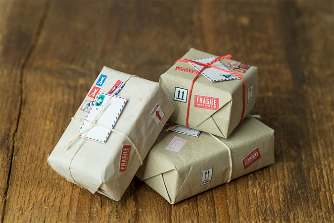 送ると贈るの違い 使い分け オールガイド