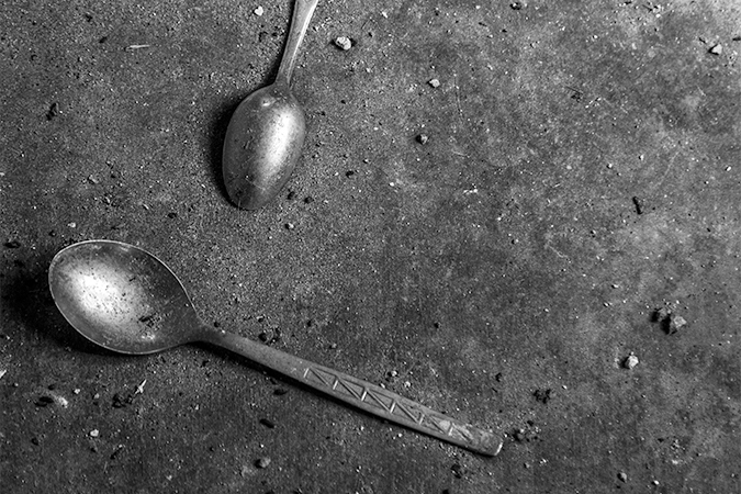 匙を投げるの意味 類語 言い換え オールガイド